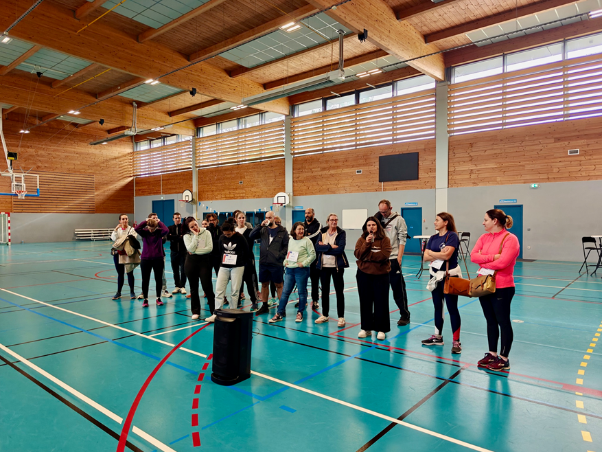 Tom d’Aqui au Stade vers l’Emploi